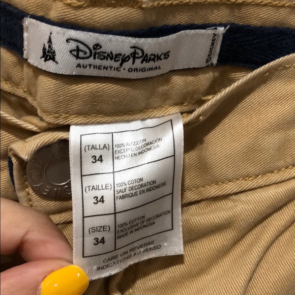 Men’s Authentic Disney Khaki Shorts - Picture 3 of 5